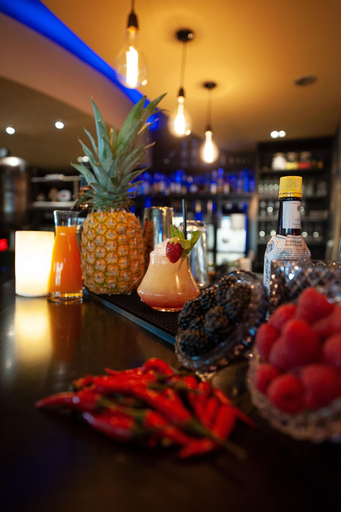 Food & Drinks 5, Ha Tel Nota Bene, Saône-et-Loire