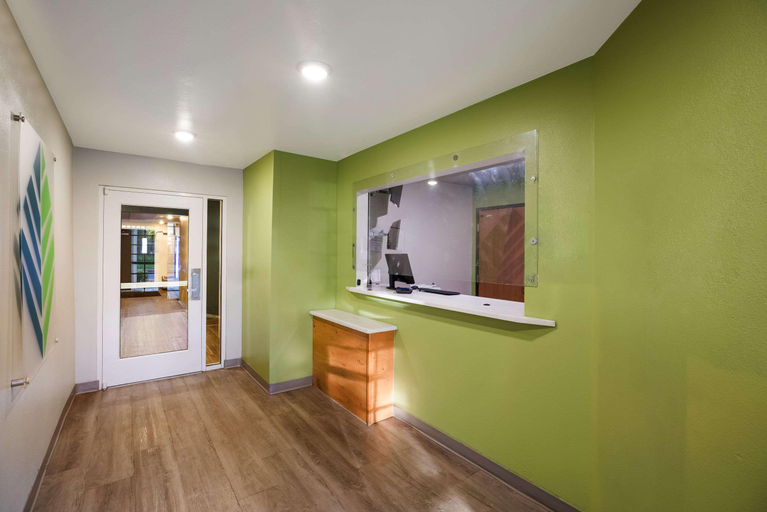 Public Area 2, WoodSpring Suites Orlando Clarcona - Maitland, Orange