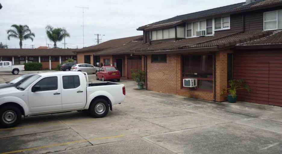 Exterior & Views 2, Elsinor Motor Lodge, Wollongong Bal