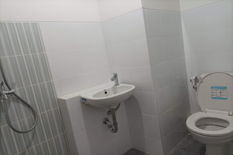 Bathroom 4, Jasmine Park Jp Rooms, Bogor