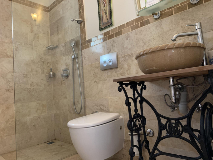 Bathroom 5, YuGa Alacati, Çeşme