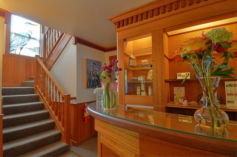 Public Area 3, The Heron Inn & Day Spa, Skagit