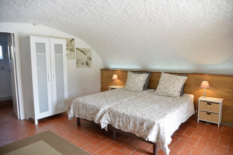 Bedroom, Au Grand Bonheur, Gard