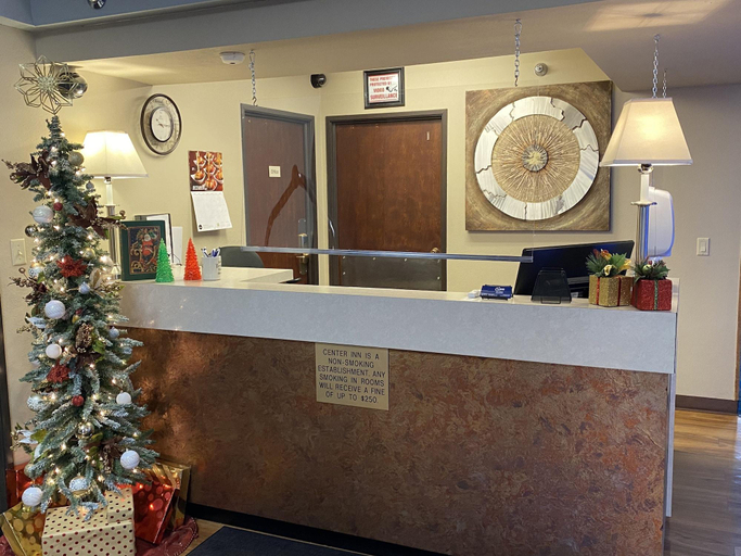 Public Area, The Center Inn, Minnehaha