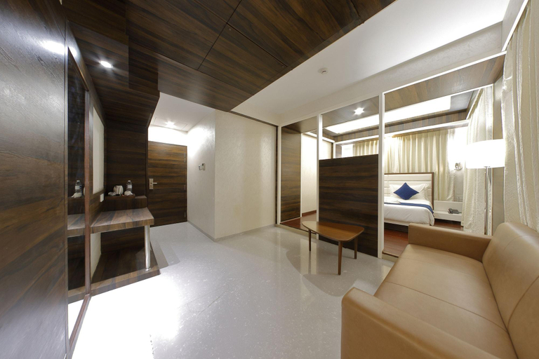 Bedroom 3, Hotel Silver Heights, Ahmadabad