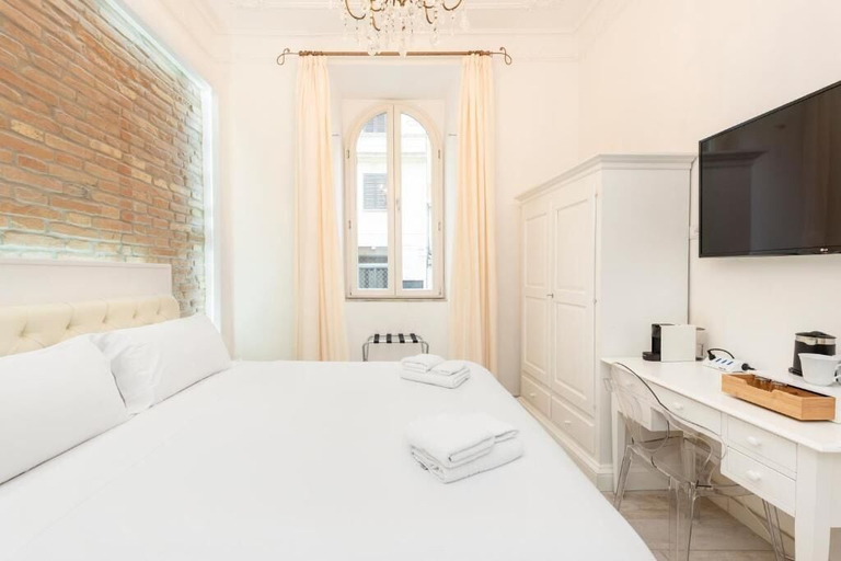 Bedroom 4, Primus Monti Suites, Rome