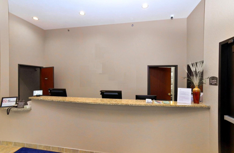 Public Area 2, Cobblestone Inn & Suites - Monticello, Jones