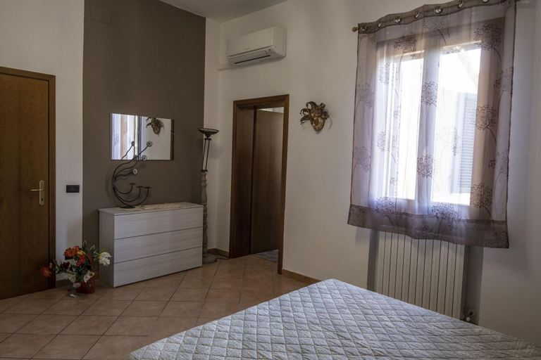 Bedroom 3, B B La Serra, Pisa