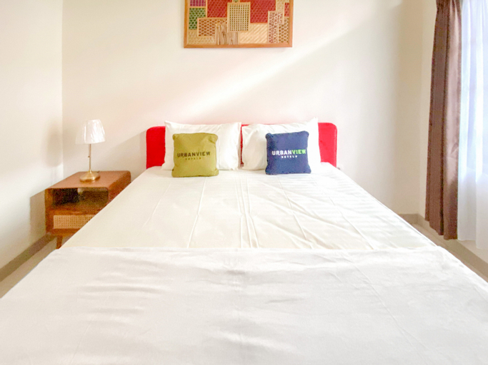 Raden Mansion Jember Urbanview - Tap to explore photos