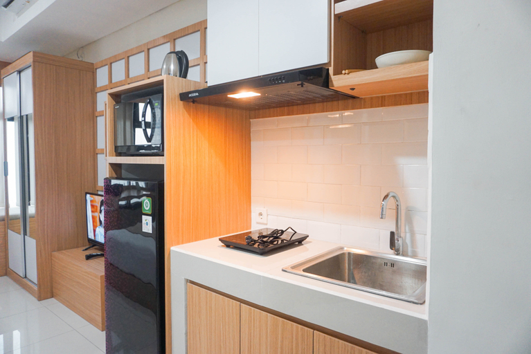 Others 4, Modern Look Studio Apartment at Pollux Chadstone By Travelio, Cikarang