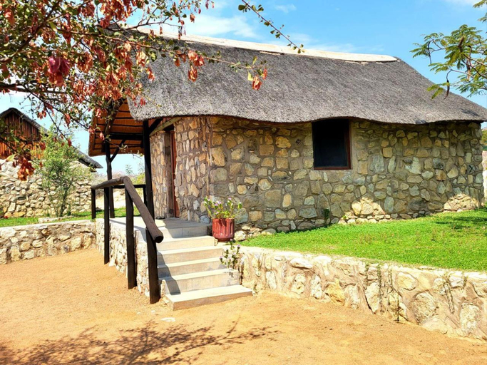 Others 2, Kapika Waterfall Lodge, Epupa
