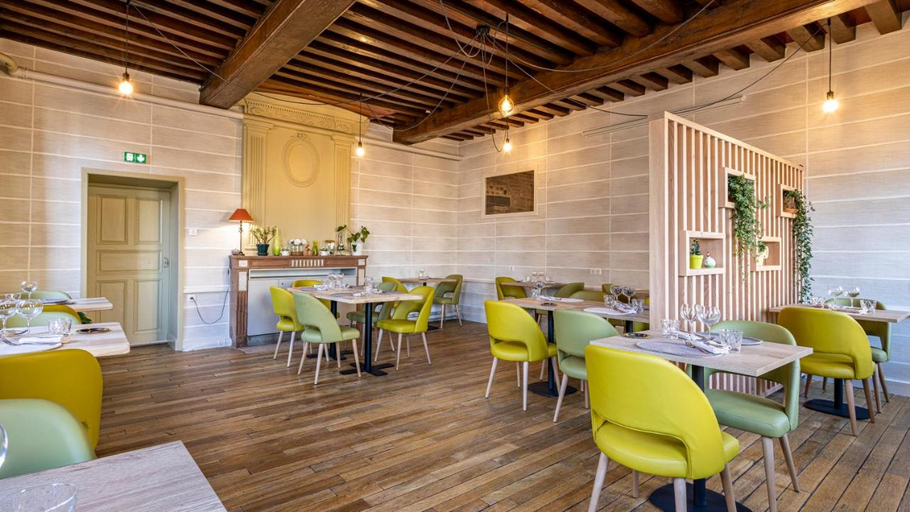 Food & Drinks, Logis Hostellerie Bressane, Saône-et-Loire