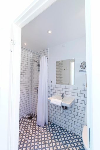 Bathroom 4, Rødvig Kro og Badehotel, Stevns