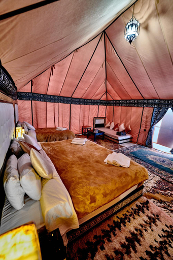 Bedroom 18