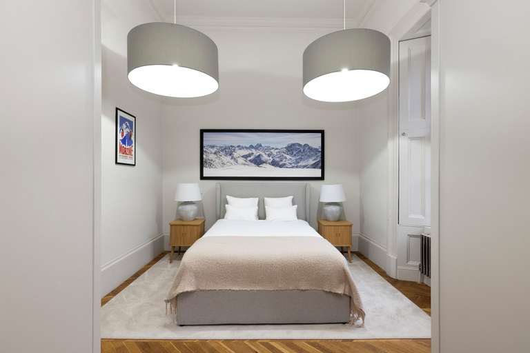 Bedroom 3, Modern studio in Edinburgh West End, Edinburgh