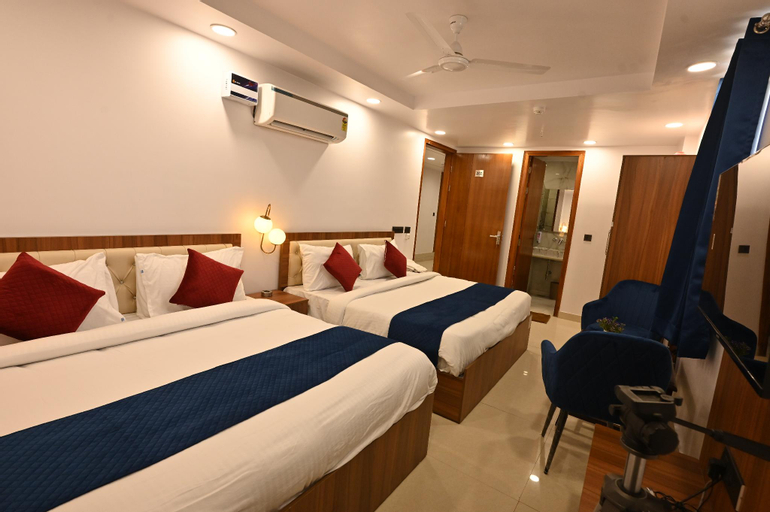 Bedroom 12