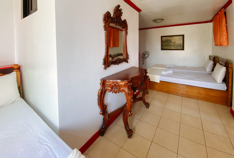 Bedroom 2, Reddoorz Hostel @ Tita Aidz Inn Baguio, Bokod