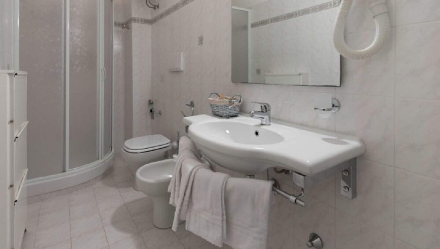 Bathroom 4, La Rosa Di Nettuno, Grosseto