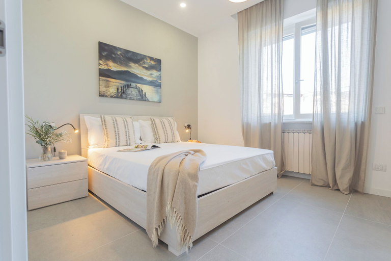 Bedroom 3, Isola Felice Grandate by Rent all Como, Como