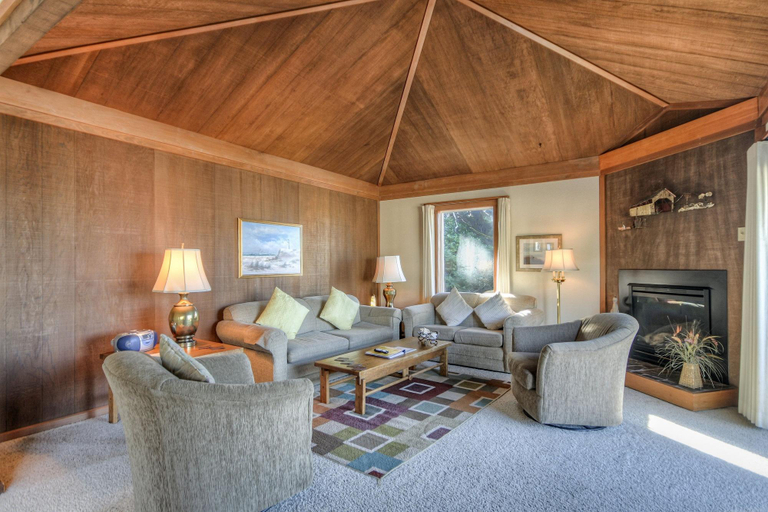 Bedroom 2, Little Creek Cove, Lincoln