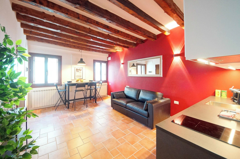 Others 5, DolceVita Apartments N. 517, Venezia