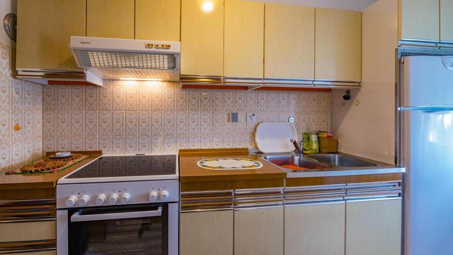 Others 5, Apartment Anica, Baška