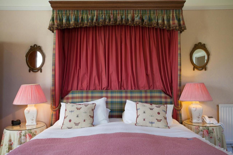 Bedroom 2, Kilcamb Lodge, Highland