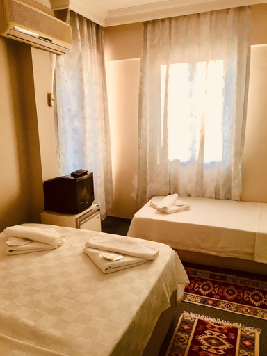 Bedroom 4, Hikmethan Otel, Kuşadası
