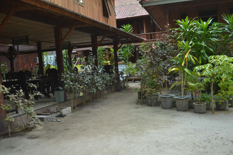 Others 5, Hoga Dive Inn, Wakatobi