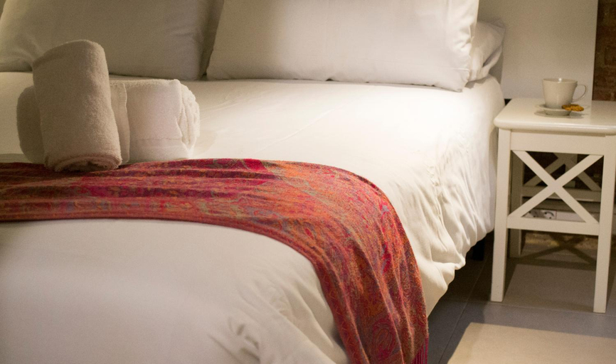 Bedroom 2, Happy People Sagrada Familia St Pau, Barcelona
