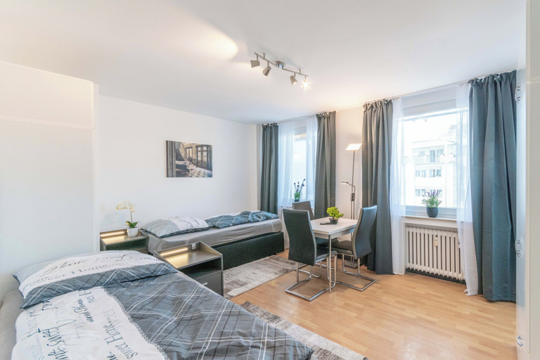 Bedroom 5, Hotel Essen, Essen