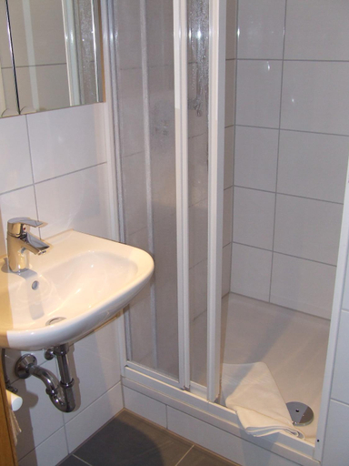 Bathroom 3, Stahlecker Hof, Reutlingen