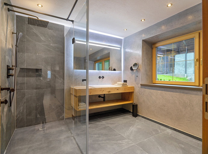Bathroom, Sporerhof Dolomitenlogen, Lienz
