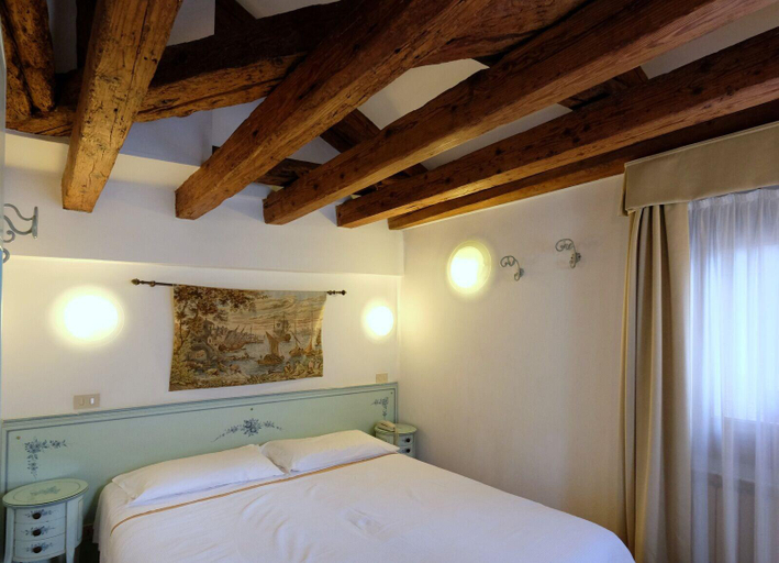 Bedroom 2, Hotel ai do Mori, Venezia