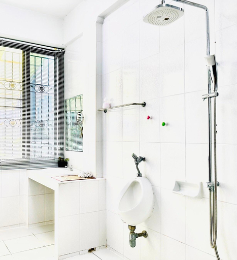 Bathroom 6