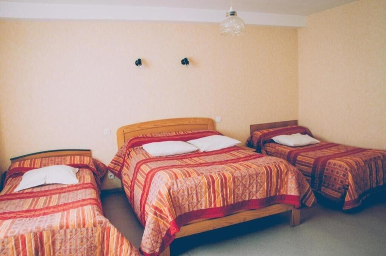 Bedroom 2, Hotel Restaurant Maurice, Indre