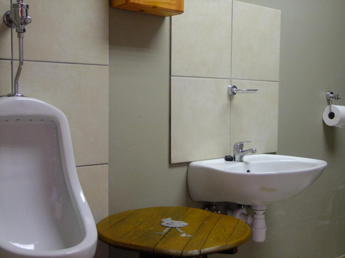 Bathroom 4, Desert Game Farm & Tented Lodge, Khomashochland, En Route to Sossusvlei, Windhoek Rural