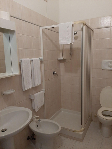 Bathroom, Hotel Parco Delle Rose, Cosenza