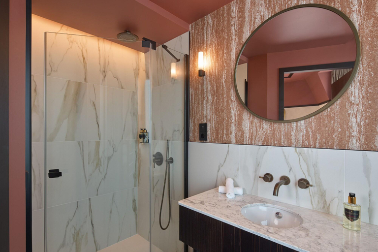 Bathroom 4, Maison Cassandre, Paris
