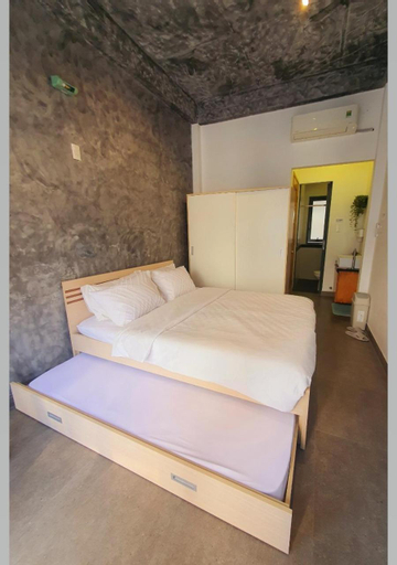 Bedroom 9