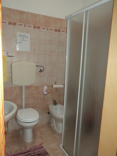 Bathroom 5, B&B Ulivi d'Argento, Lecce