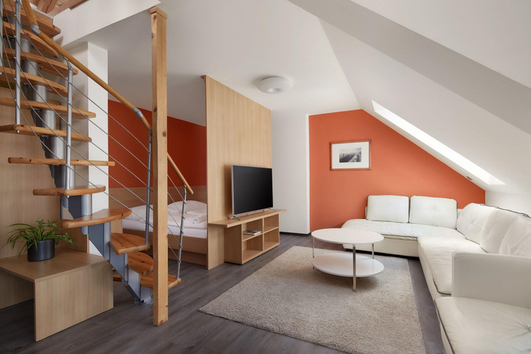 Bedroom 2, Hotel Albatros, Český Krumlov