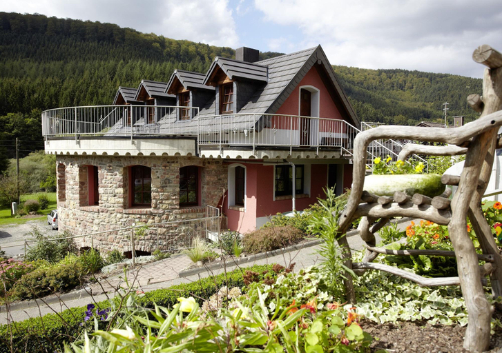 Exterior & Views 2, Hotel Haus Kylltal, Eifelkreis Bitburg-Prüm