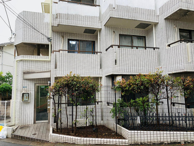 Okubo abia house