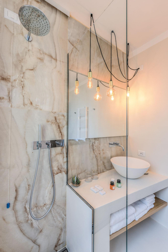 Bathroom 4, Il Sogno Di Manarola By The First, La Spezia