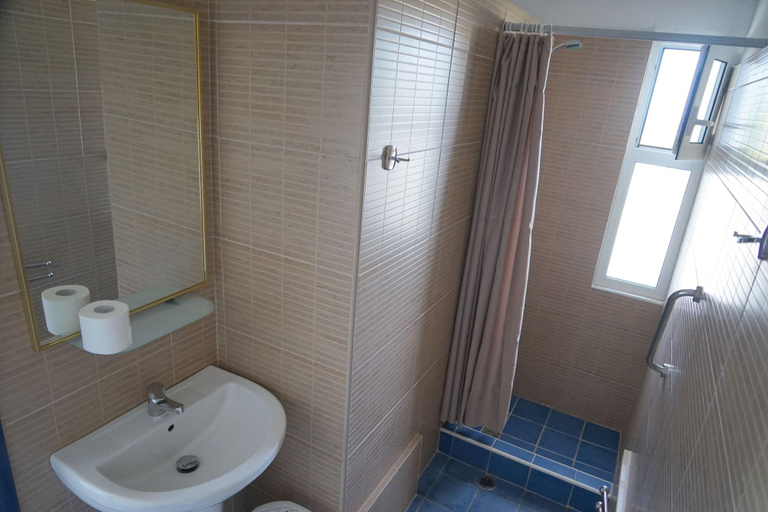 Bathroom 4, Hotel Akrotiri, Crete