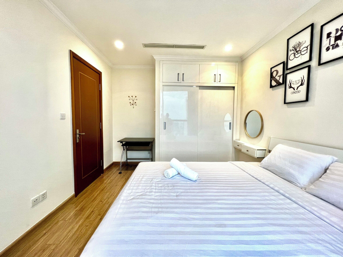 HoaNhi Apartment inVinhomes Central Park, Bình Thạnh