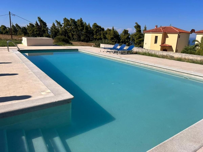 Sport & Beauty 4, VILLA BORA-BORA, Central Macedonia
