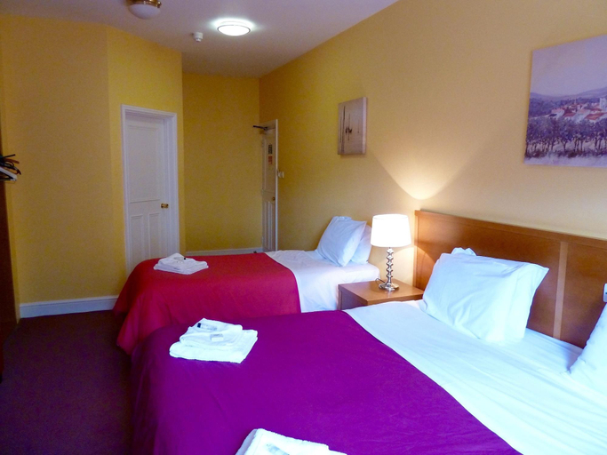 Bedroom 2, The Earl of Derby - Inn, Cambridgeshire