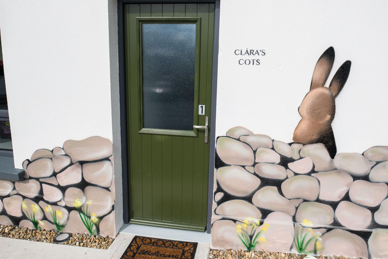 Others 4, Clara's Cots